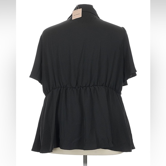 Bloomchic Women's Black Size 26 Blouse Short Sleeve Collar V Neck NWT Plus Size - Picture 2 of 6